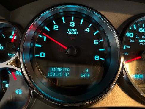 Used 2011 GMC Sierra 1500 SLE w/ Power Tech Package image 7