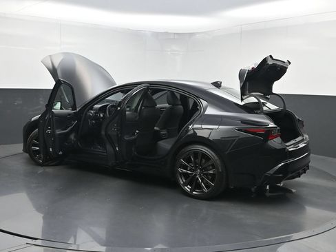 Used 2025 Lexus IS 350 F Sport RWD image 36