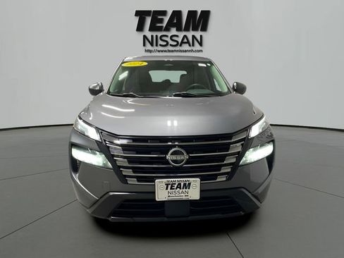 Certified 2024 Nissan Rogue S AWD/4WD image 2