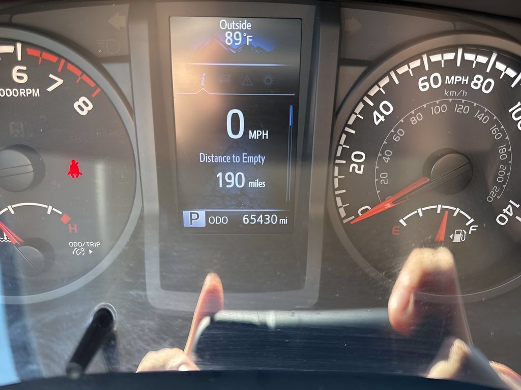 Used 2023 Toyota Tacoma SR AWD/4WD image 21