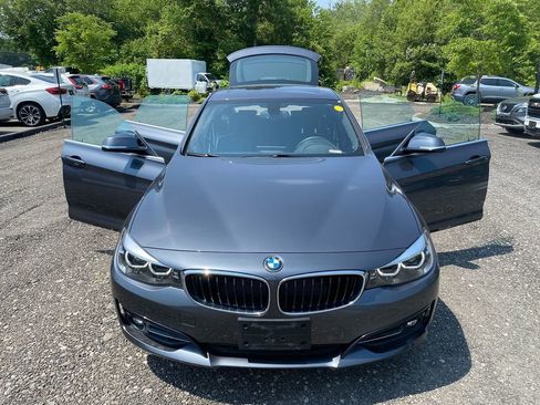 Used 2018 BMW 330i Gran Turismo xDrive image 30