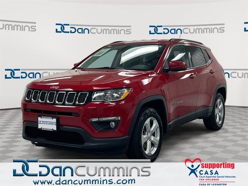 Used 2020 Jeep Compass Latitude image 1