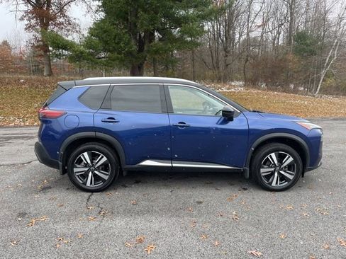 Used 2022 Nissan Rogue SL image 4