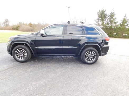 Used 2022 Jeep Grand Cherokee Limited image 6