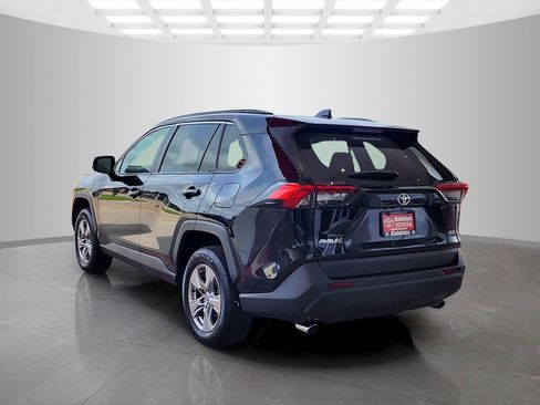 Used 2025 Toyota RAV4 XLE w/ Convenience Package FWD image 7