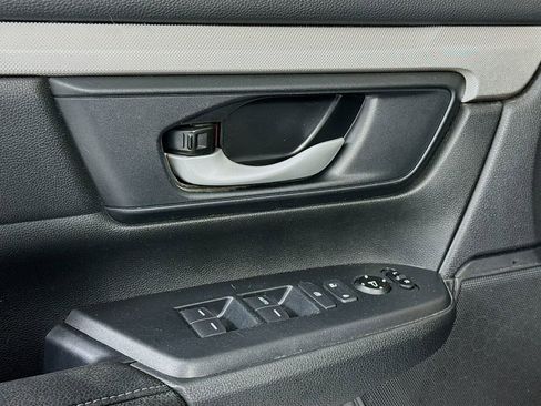 Used 2019 Honda CR-V LX image 15