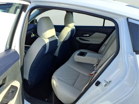 New 2026 Nissan Sentra SL FWD image 28