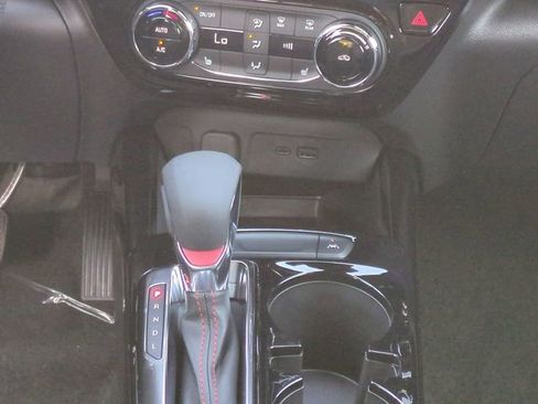 New 2026 Chevrolet Trax RS w/ Sunroof Package image 19