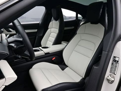 New 2026 Porsche Taycan 4S AWD/4WD image 5