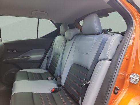 Certified 2024 Nissan Kicks SR w/ SR Premium Package FWD image 18
