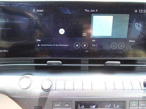 Used 2024 Hyundai Kona Limited AWD/4WD image 33
