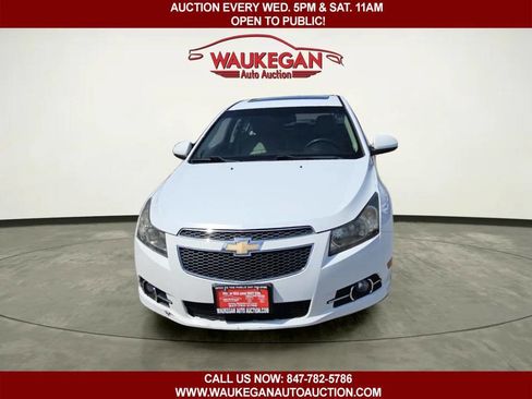 Used 2011 Chevrolet Cruze LTZ w/ RS Package FWD image 2