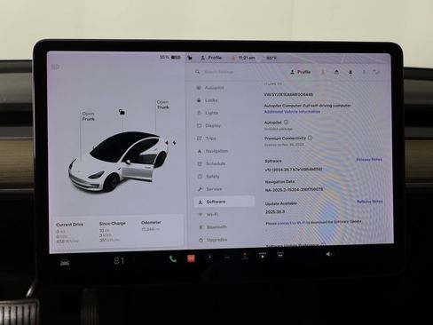 Used 2021 Tesla Model 3 Standard Range Plus image 42