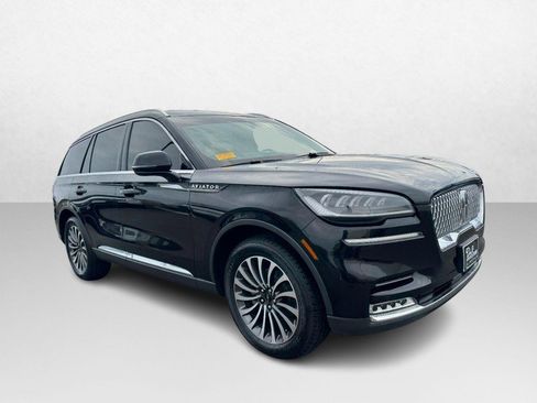 Certified 2020 Lincoln Aviator Reserve image 3