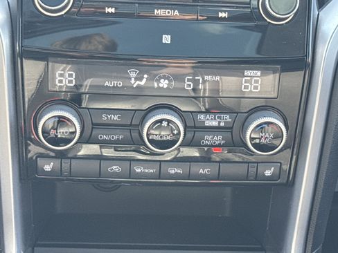 Used 2021 Subaru Ascent Premium w/ Sport Package image 9