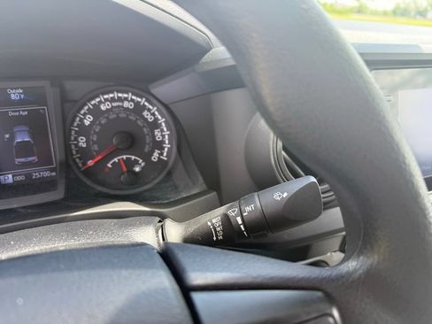 Used 2023 Toyota Tacoma SR AWD/4WD image 29