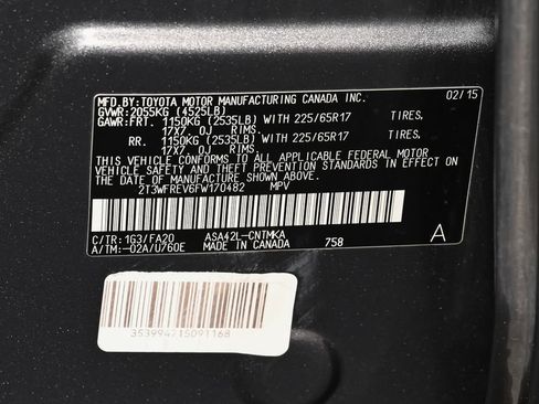 Used 2015 Toyota RAV4 XLE FWD image 17