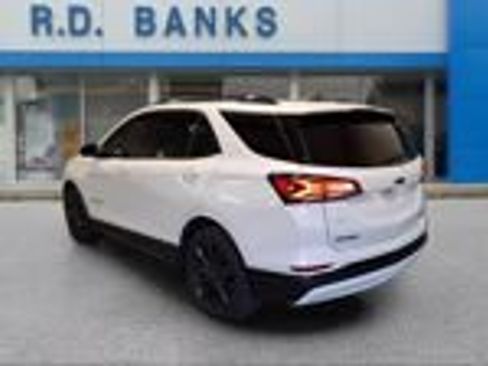 Used 2024 Chevrolet Equinox RS image 2