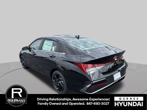 Used 2026 Hyundai Elantra SEL Sport Premium FWD image 6