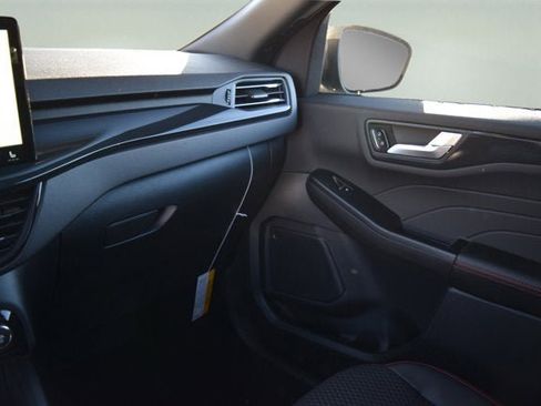 New 2026 Ford Escape ST-Line w/ Tech Pack #1 image 10