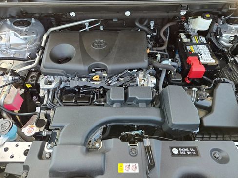 Used 2023 Toyota RAV4 LE FWD image 32
