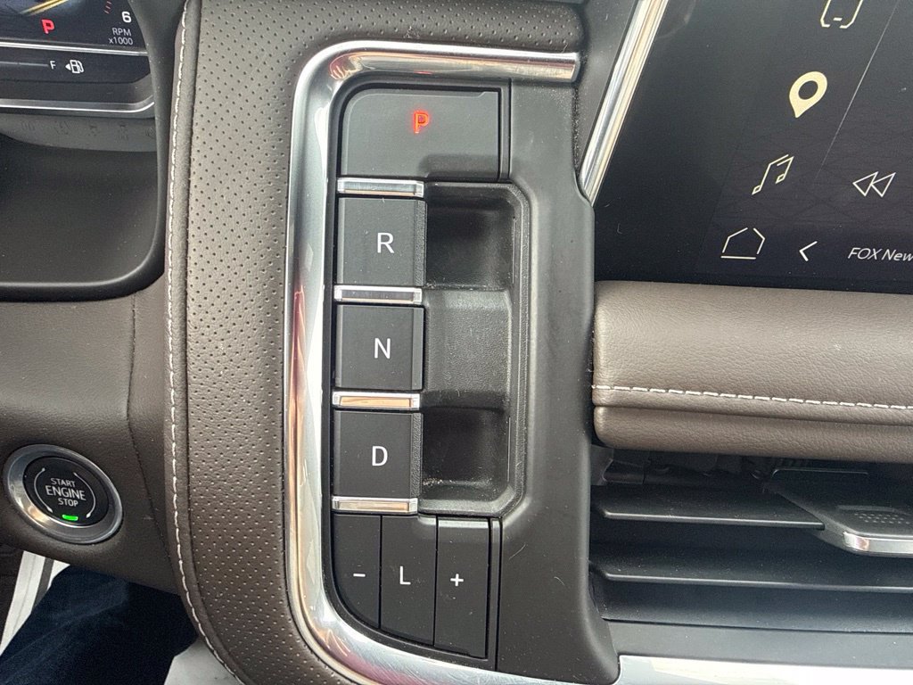 Used 2022 GMC Yukon SLT w/ SLT Luxury Package AWD/4WD image 31