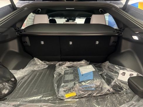 New 2026 Subaru Solterra AWD/4WD image 8