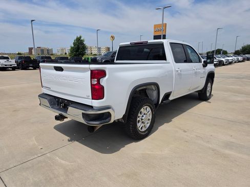 Used 2023 Chevrolet Silverado 2500 LT AWD/4WD image 5