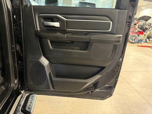 Used 2025 RAM 2500 Big Horn AWD/4WD image 14