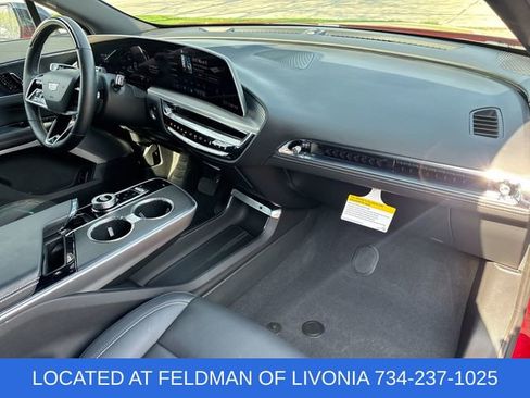 Used 2024 Cadillac Lyriq Sport w/ LPO, Floor Liner Package AWD/4WD image 28