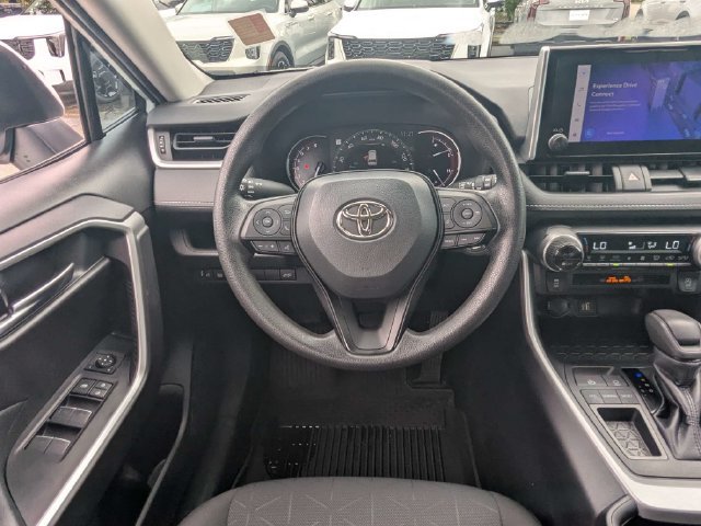 Used 2023 Toyota RAV4 XLE w/ Convenience Package FWD image 16