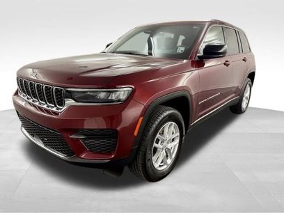 Used 2025 Jeep Grand Cherokee Laredo X w/ Luxury Tech Group I