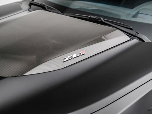 Used 2018 Chevrolet Camaro ZL1 RWD image 34