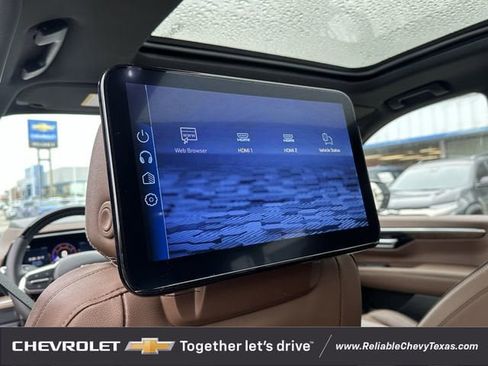 New 2026 Chevrolet Suburban High Country image 30