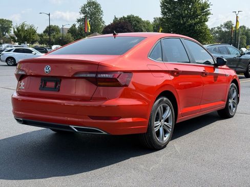 Used 2019 Volkswagen Jetta R-Line FWD image 8