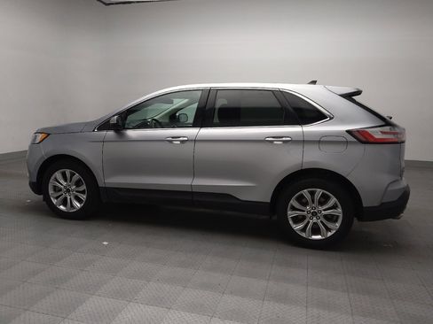 Used 2024 Ford Edge Titanium AWD/4WD image 3