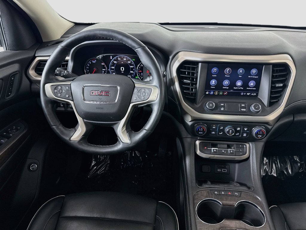 Used 2023 GMC Acadia Denali w/ Denali Ultimate Package FWD image 24