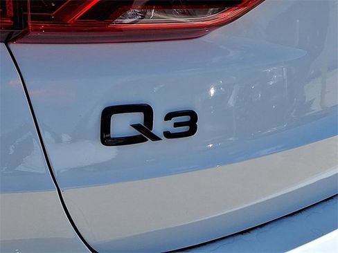New 2025 Audi Q3 2.0T Premium Plus w/ Premium Plus Package image 22