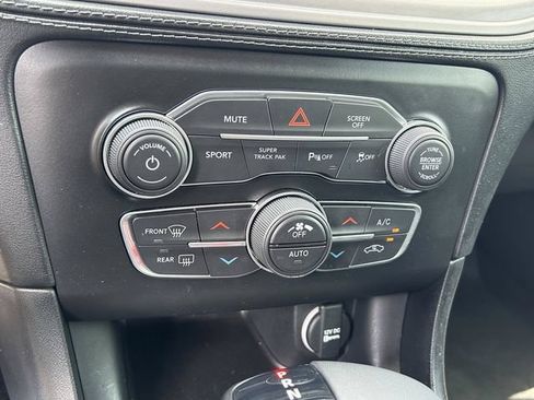 Used 2023 Dodge Charger R/T w/ Plus Group RWD image 25