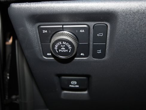 New 2026 Ford Expedition Tremor image 7