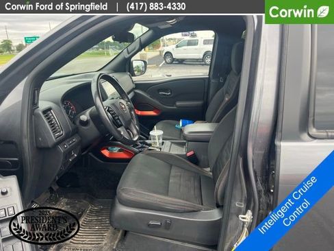 Used 2022 Nissan Frontier PRO-4X AWD/4WD image 11