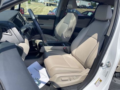 Used 2024 Honda Odyssey EX-L image 13