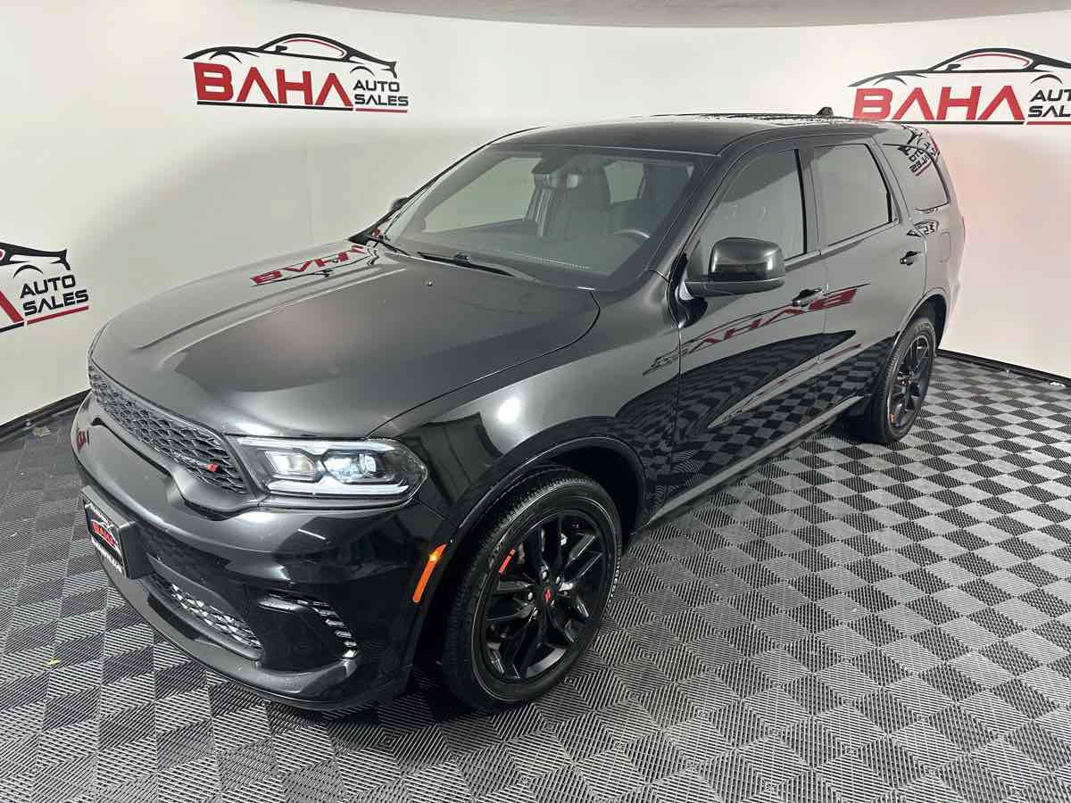 Used 2025 Dodge Durango GT AWD/4WD image 3