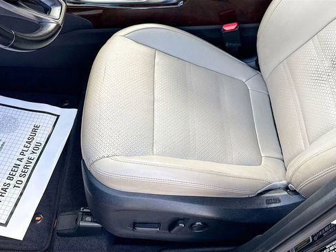 Used 2018 Kia Sorento EX w/ EX Advanced Touring Package image 21