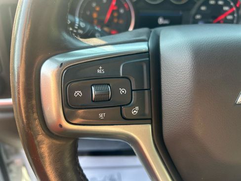 Used 2022 Chevrolet Silverado 3500 LT w/ Convenience Package AWD/4WD image 16