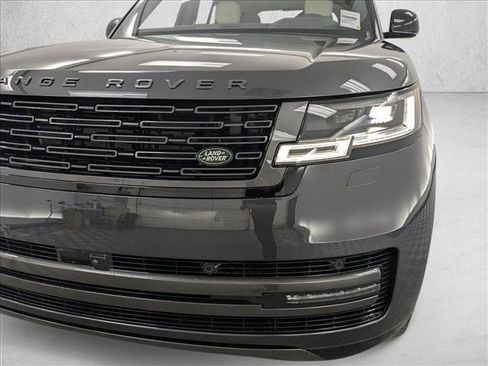 New 2026 Land Rover Range Rover SE image 22