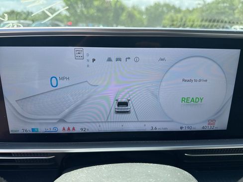 Used 2023 Hyundai Ioniq 6 Limited RWD image 12