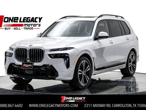Used 2025 BMW X7 xDrive40i AWD/4WD image 1