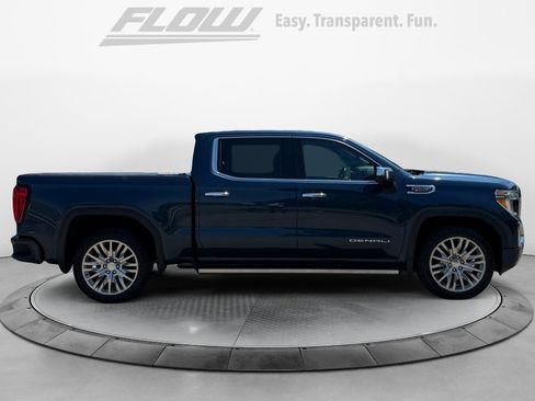 Used 2019 GMC Sierra 1500 Denali w/ Denali Ultimate Package AWD/4WD image 10