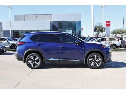 Certified 2023 Nissan Rogue SL w/ SL Premium Package image 7